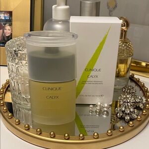 ⭐️ Clinique Calyx 1.7 oz